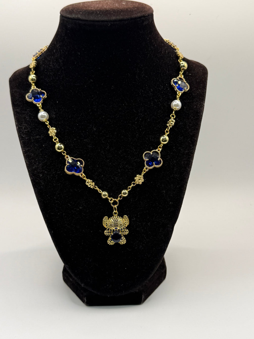 The Clovers & Stitch Link Necklace