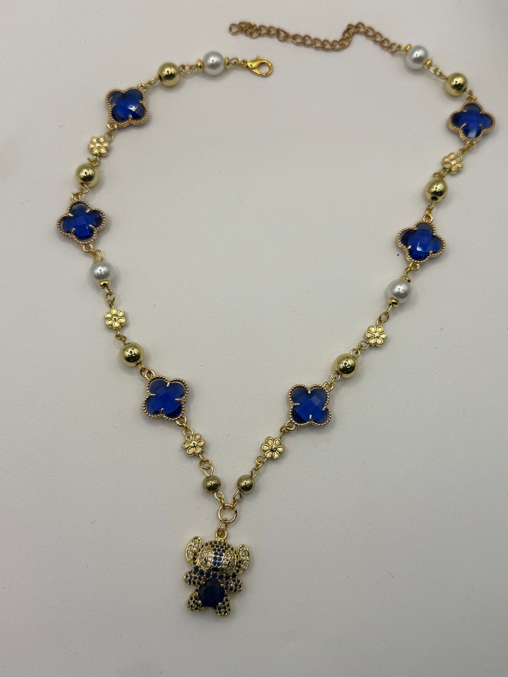 The Clovers & Stitch Link Necklace